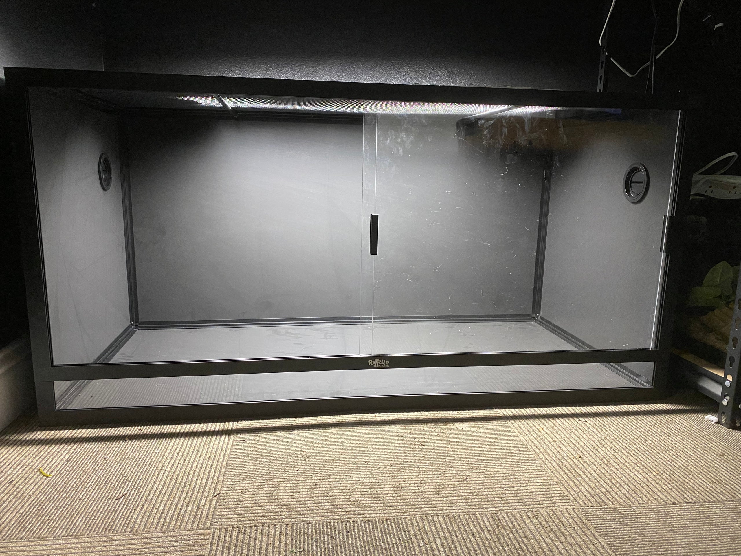 4x2 reptile enclosure best sale